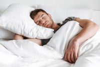 طلاق به خاطر بزک شوهر در خواب!