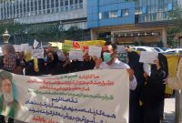 تجمع داوطلبان آزمون استخدامی آموزش و پرورش ۱۴۰۴ در اعتراض به نتایج نبود تکمیل ظرفیت